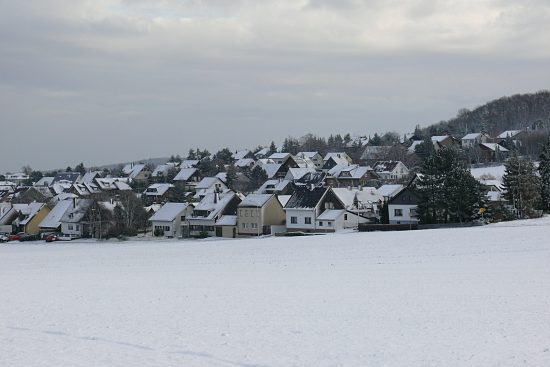 Kichheim nach Schneefall, Euskirchen-Kirchheim, Naherholungsgebiet Steinbachtalsperre