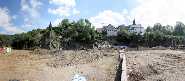Stützmauer gegen Hangrutsch