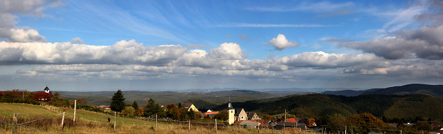 Blick von der Linder Höhe auf das Siebengebirge